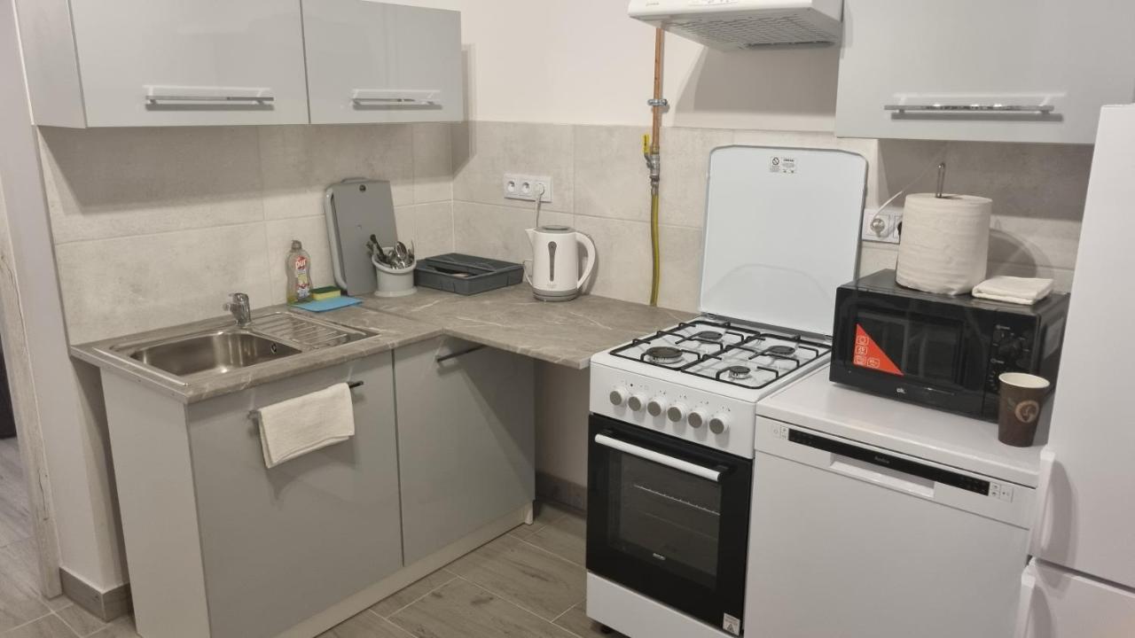 Apartamento Etna 3. Mały domek z Parkingiem . Rzeszów Morgowa. Exterior foto
