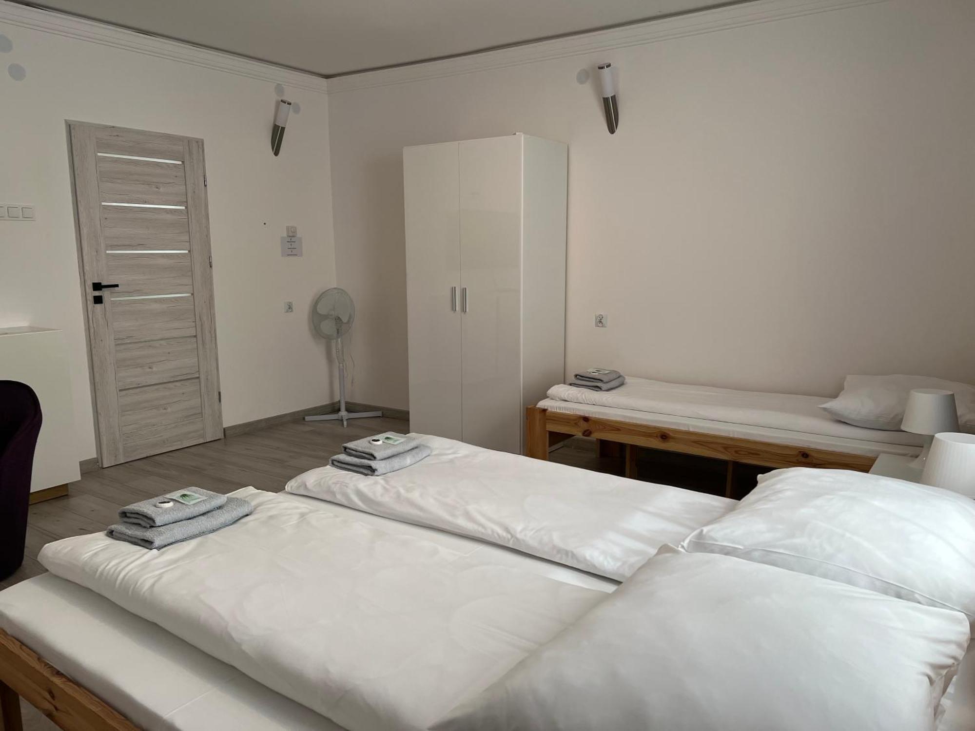 Apartamento Etna 3. Mały domek z Parkingiem . Rzeszów Morgowa. Exterior foto